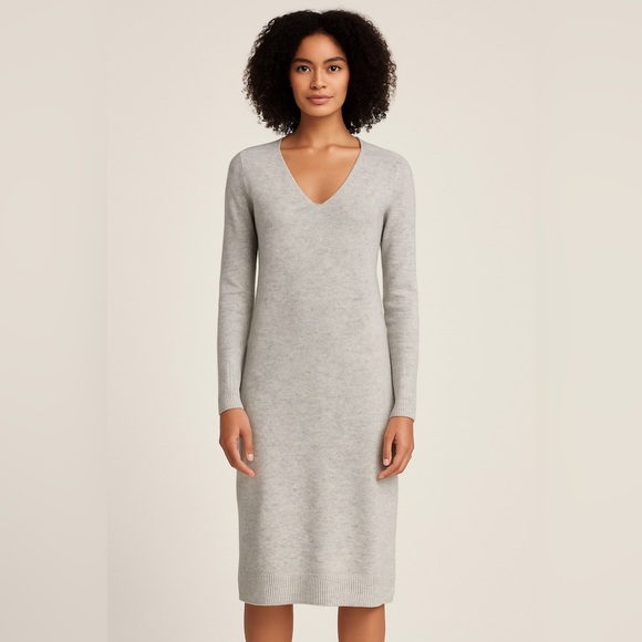 Club Monaco Dresses & Skirts - Club Monaco Italian Yarn Sweater Dress Gray Size M